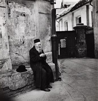 ROMAN VISHNIAC (1897-1990) A selection of seven street scenes and portraits, depicting Jewish life in Poland.